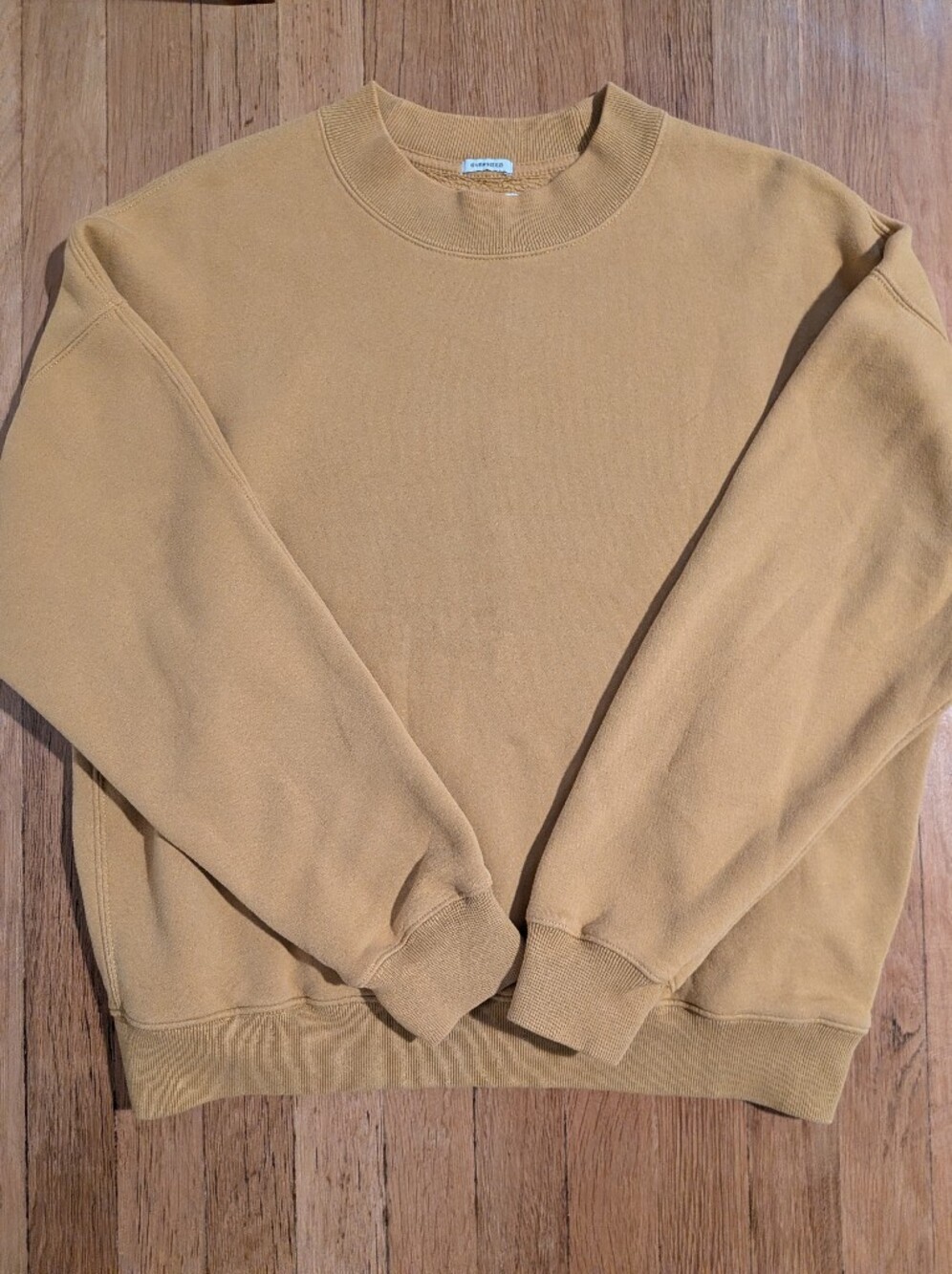 Abercrombie & Fitch Oversized Crew